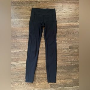 Lululemon leggings with pockets